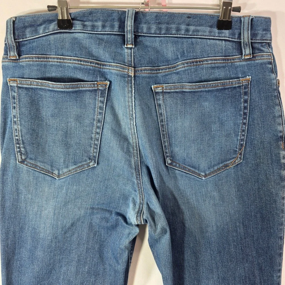 Banana Republic Traveler Jeans Mens TAG 32x32 Blue World Traveler Denim (34X31)